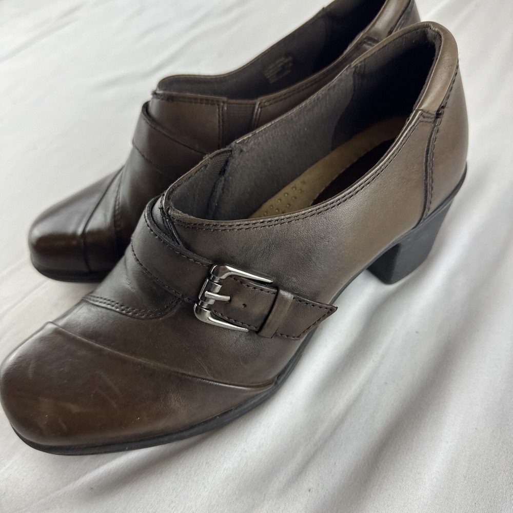 Earth Origins Brown Leather Booties Size 7.5